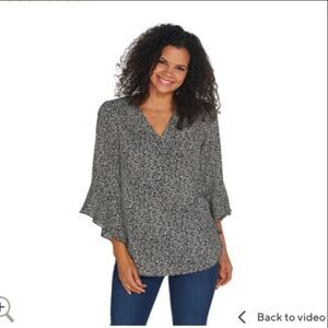 NWOT Belle Kim Gravel Flutter-Sleeve V-Neck Blouse | Size XXS